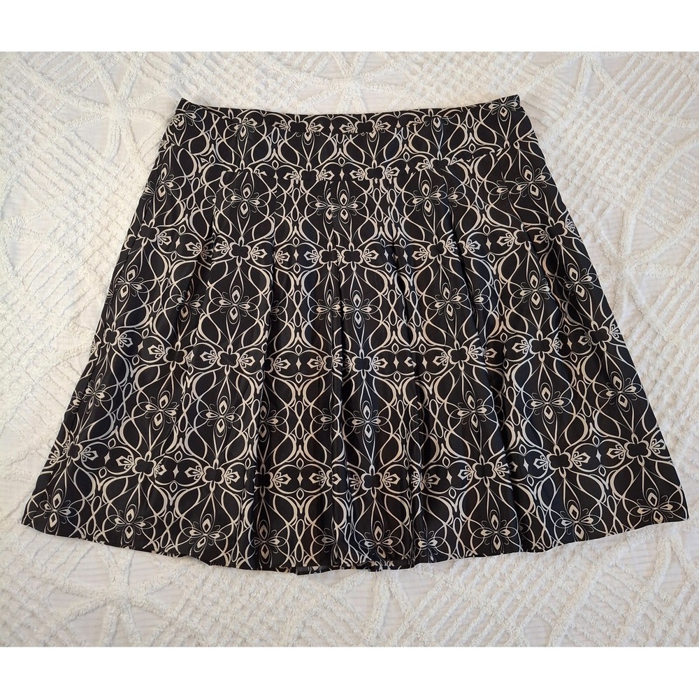 Mossimo Womens 18 A-Line Skirt Black Cream Geometric Medallion Pleated Lined